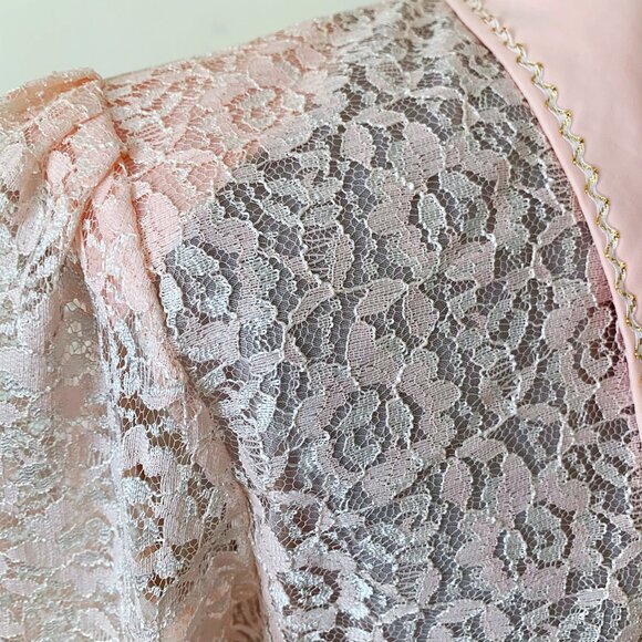 Vintage 90s Pink Lace Made in France Bolero Jacket Size Medium - Picture 5 of 10